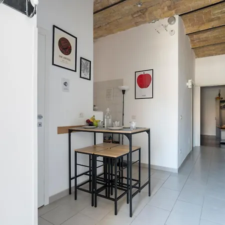 Half Palace, Relaxing In San Lorenzo Apartamento *